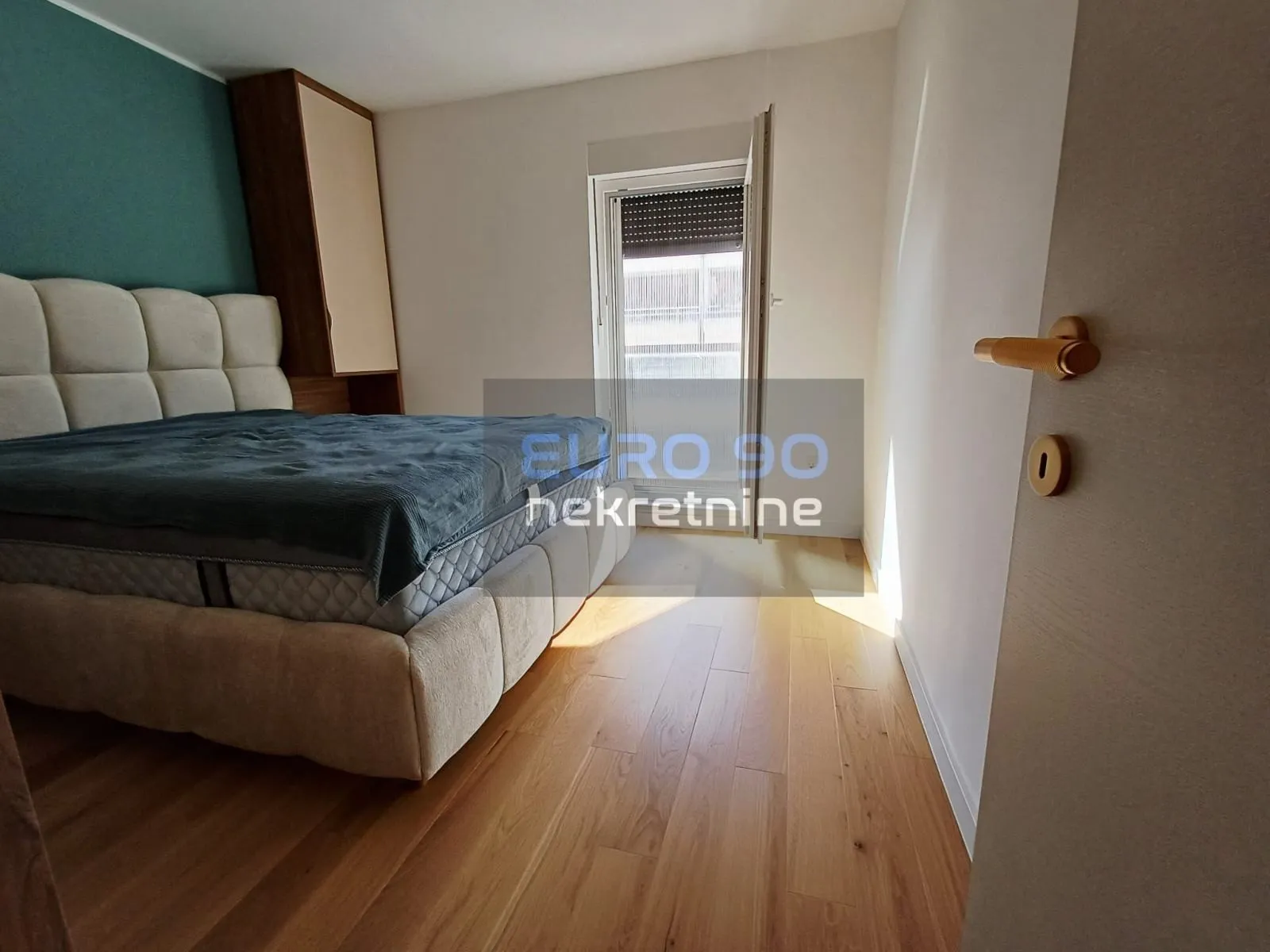 zadar / bili brig- renoviran i namješten dvosoban stan, 75 m2 !!! - slika 6