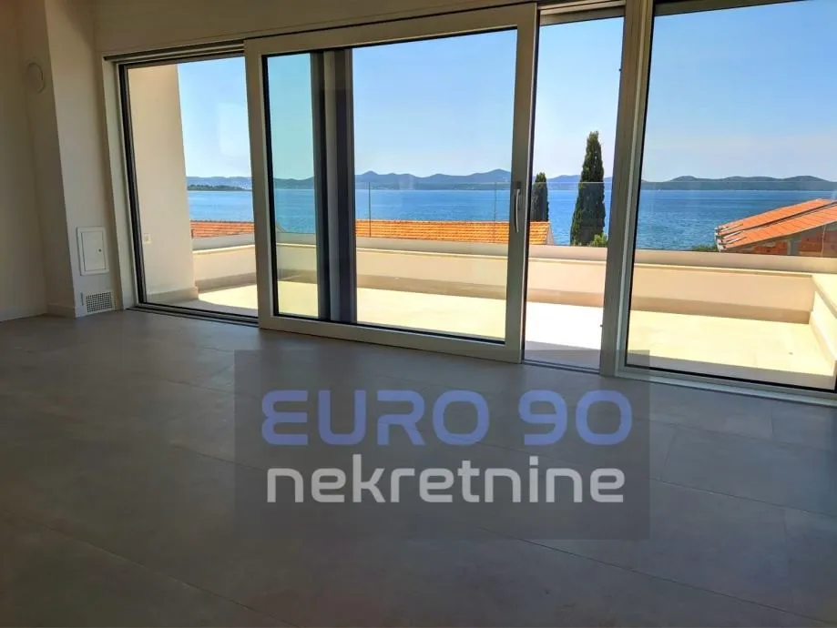 Zadar/diklo-Atraktivan,trosoban Stan 50m Od Mora S Garažom I Bazenom