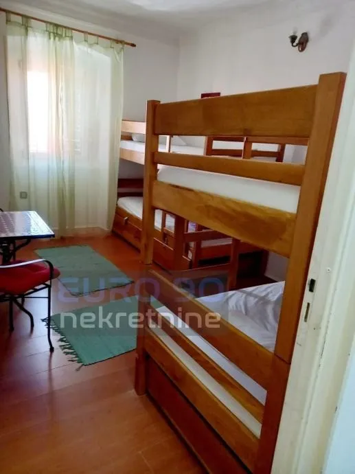 zadar/poluotok- renovirani hostel u samom centru grada - slika 12