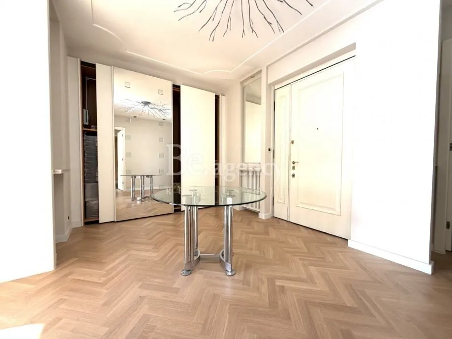 zagreb, centar - trg bana jelačića 154 m2 (najam) (iznajmljivanje) - slika 6