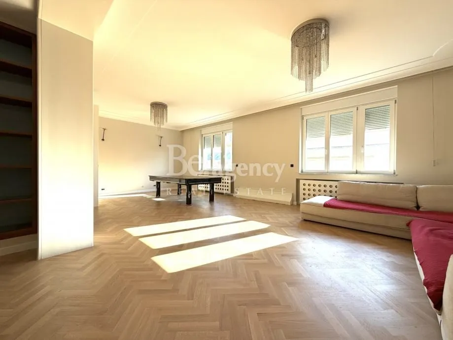 Zagreb, Centar - Trg bana Jelačića 154 m2 (najam) (iznajmljivanje)