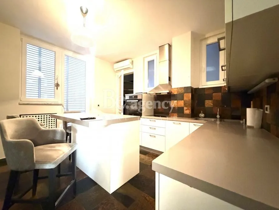 zagreb, centar - trg bana jelačića 154 m2 (najam) (iznajmljivanje) - slika 5