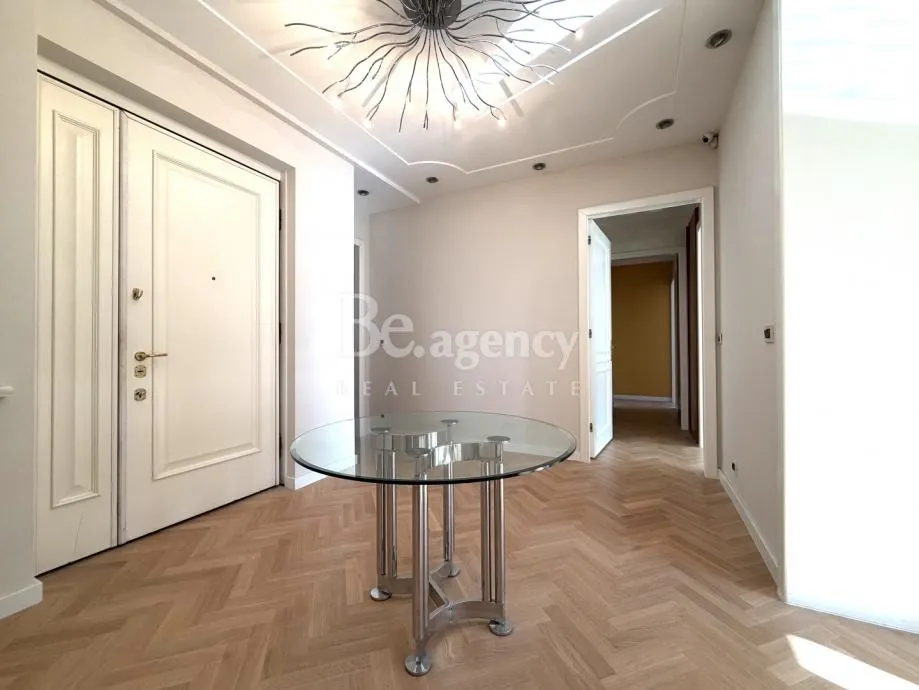 zagreb, centar - trg bana jelačića 154 m2 (najam) (iznajmljivanje) - slika 14