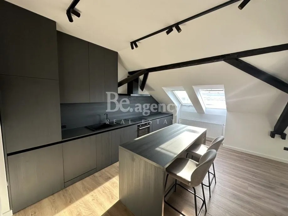 zagreb, donji grad - stan za najam 100 m2 (iznajmljivanje) - slika 7