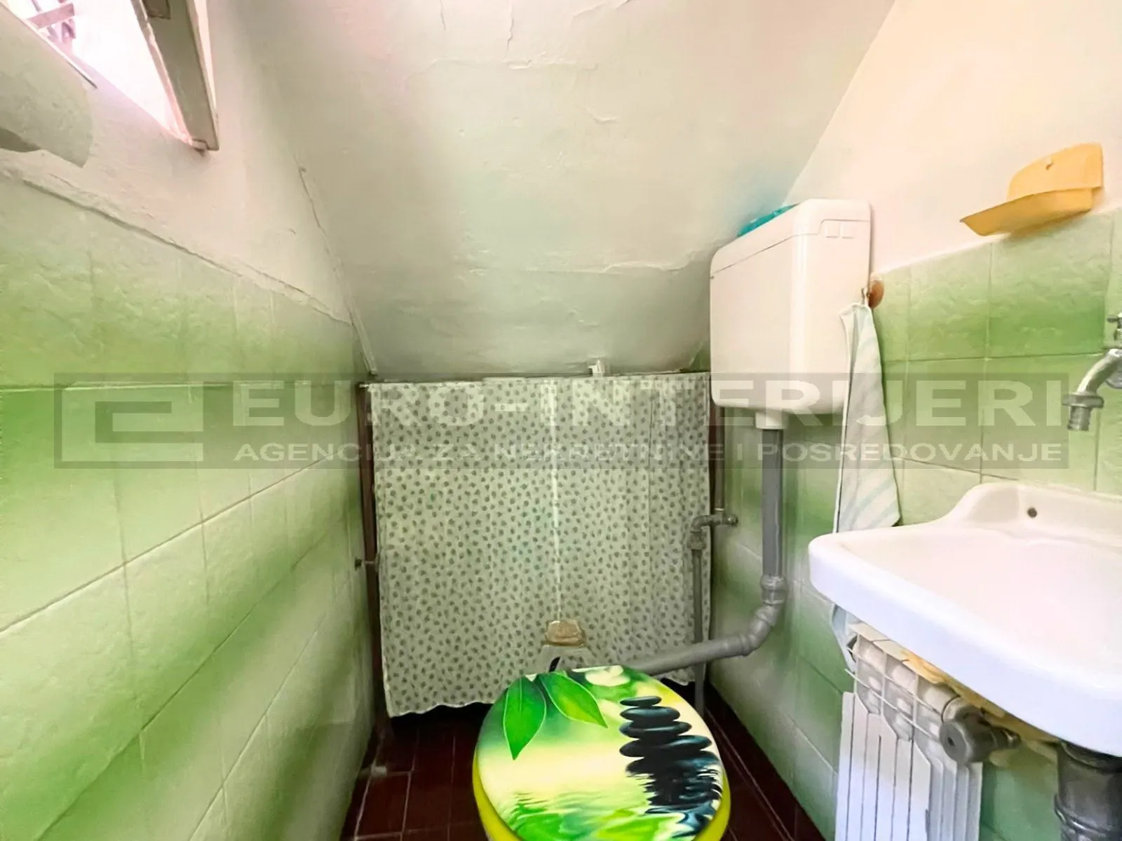 zagreb – črnomerec, sv. duh / cerovac – obiteljska kuća 120 m² - slika 13