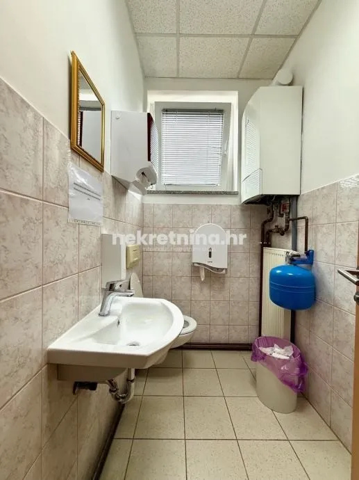 zakup – poslovni prostor (uredi / različite djelatnosti) 300 m² - slika 6