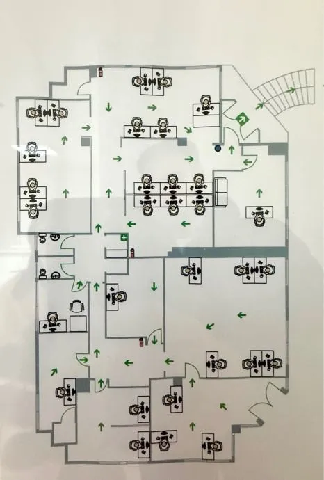 zakup – poslovni prostor (uredi / različite djelatnosti) 300 m² - slika 12