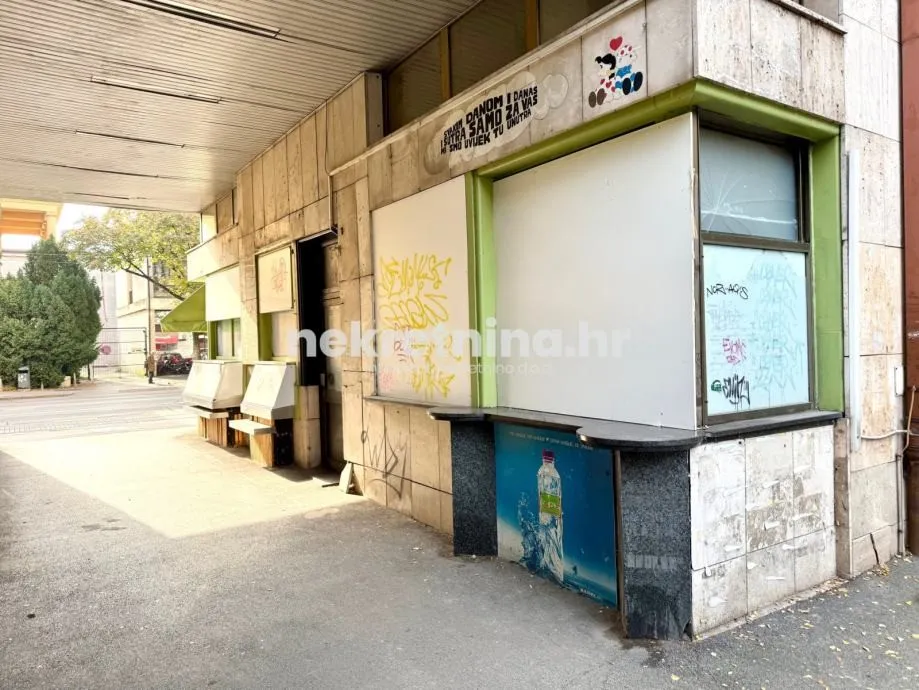 zakup - poslovni prostor: vlaška ulica,centar, ulični lokal, 51 m2 - slika 2
