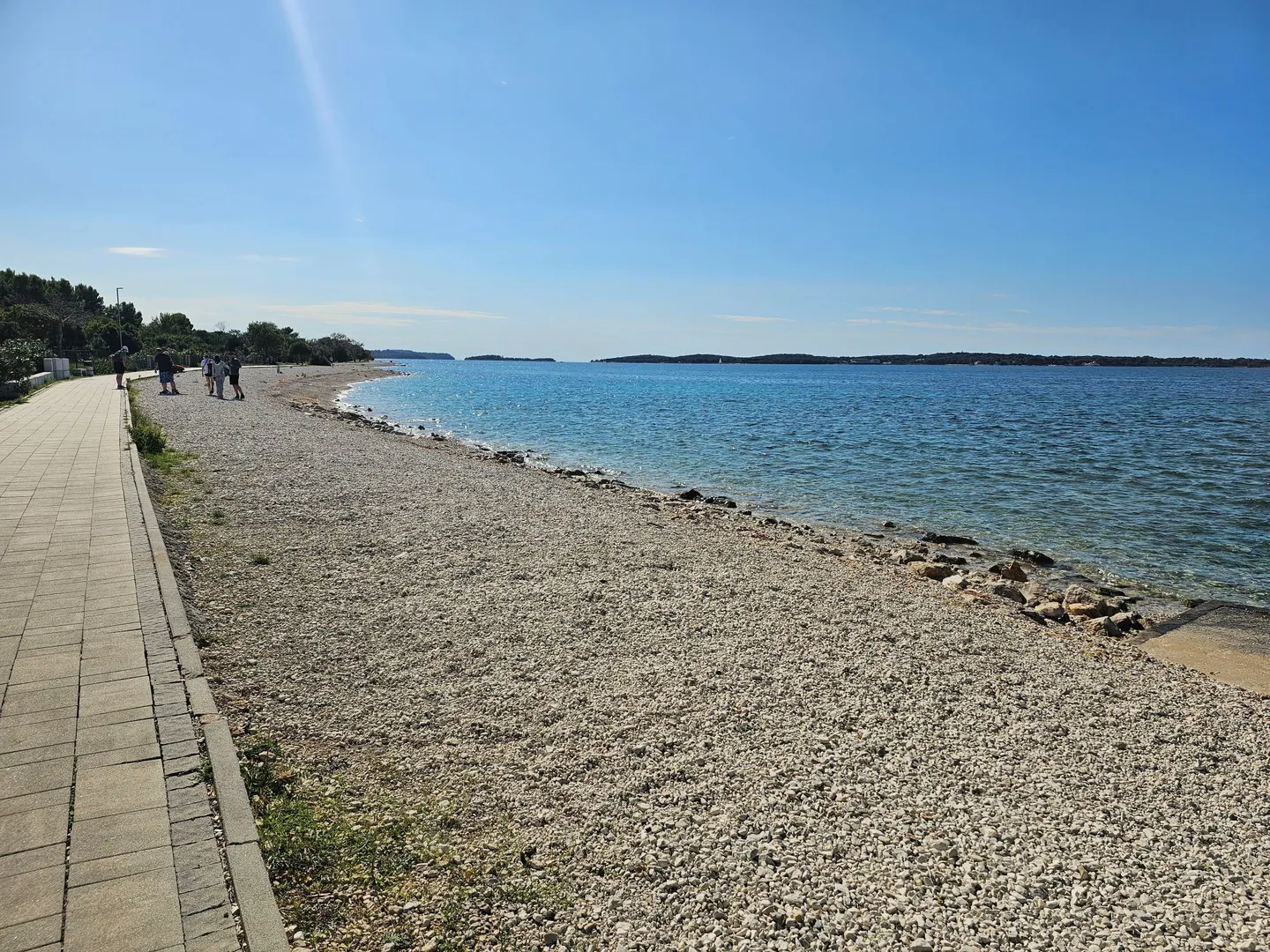 luksuzan stan u peroju blizu plaže s otvorenim pogledom na more i na nacionalni park prirode brijuni - slika 26