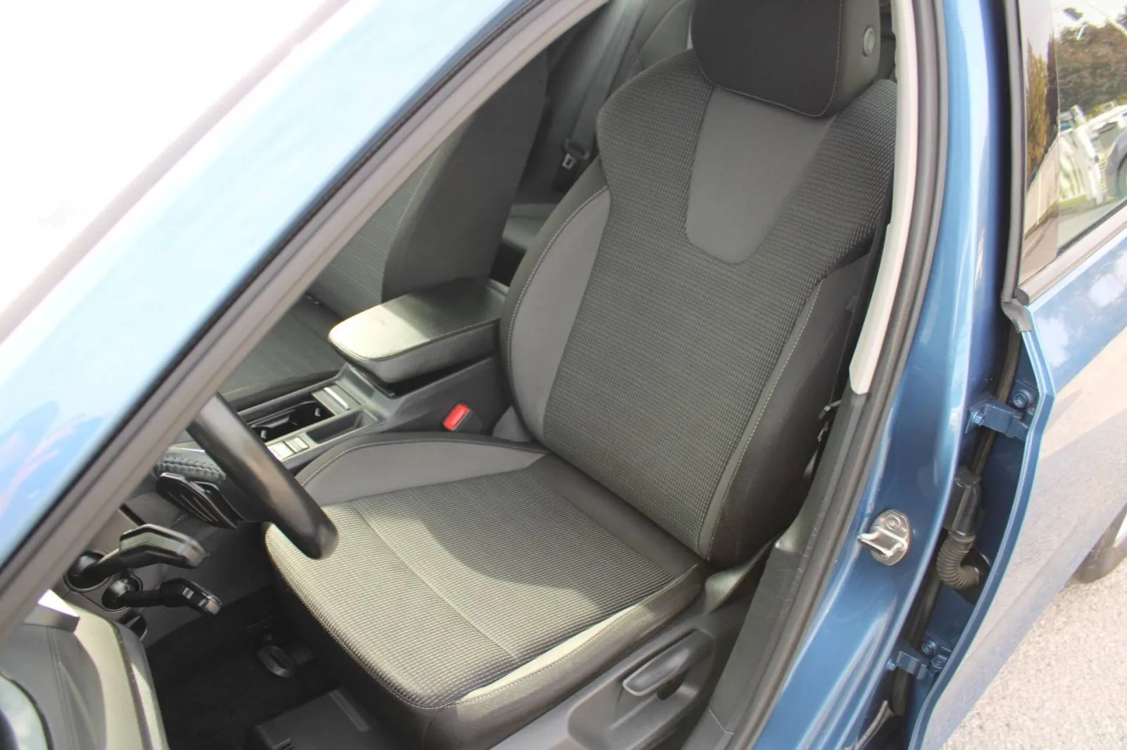 škoda octavia combi 1.0 tsi dsg *led, navigacija* - slika 10