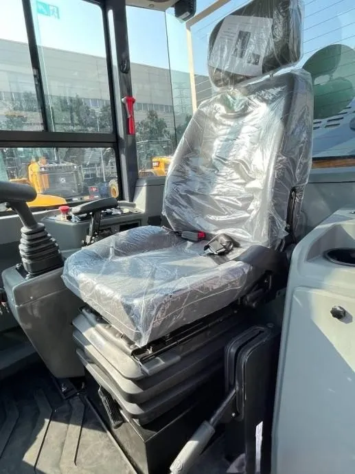 akcija ! - novi zglobni utovarivač na kotačima xcmg sa kašikom 1,0 m3 - slika 6