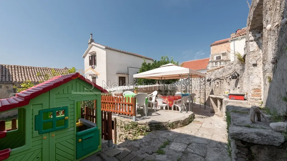mali lošinj - kuća, 301 m2 prodaja - slika 4
