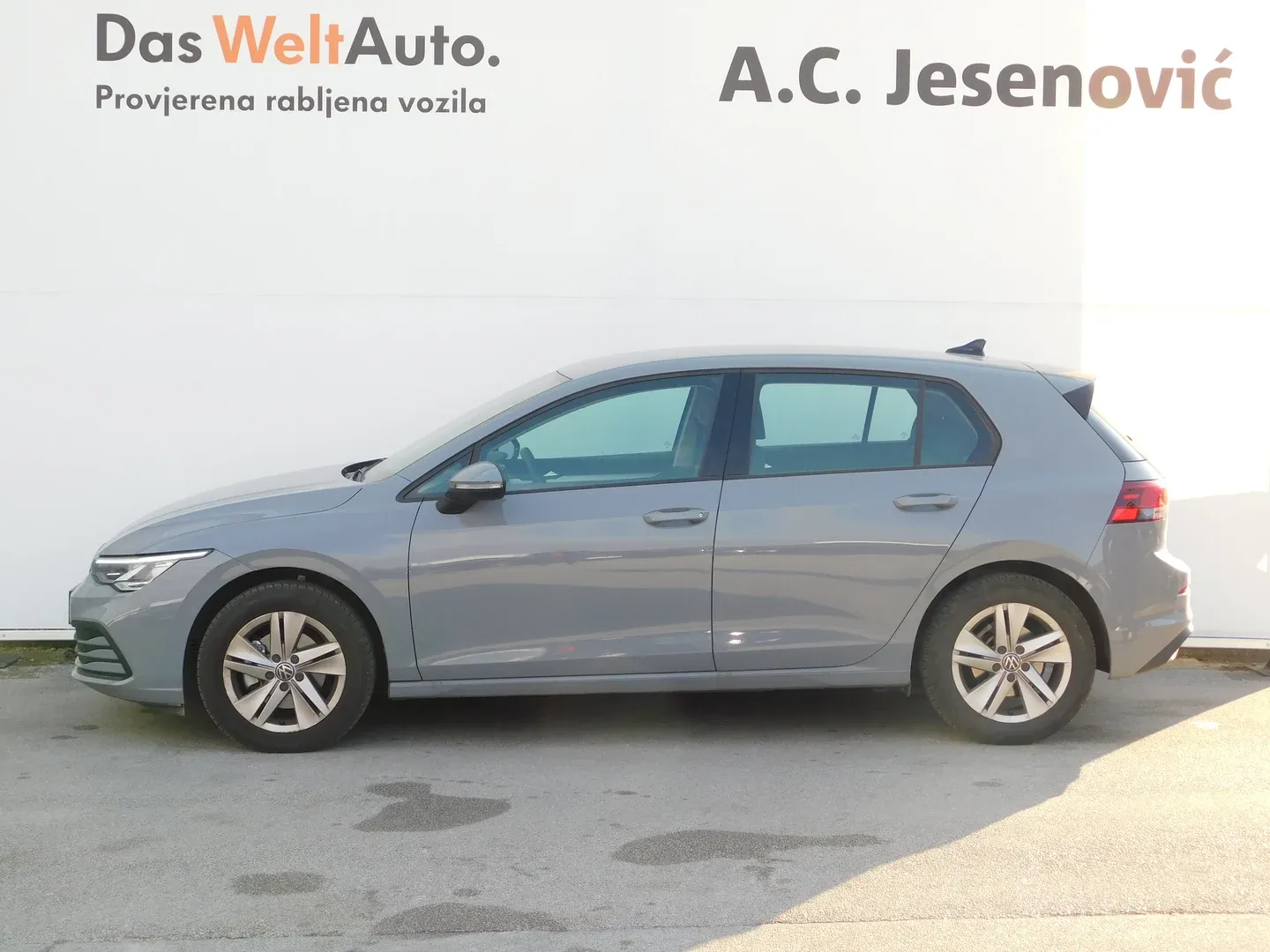 11659 volkswagen golf 2.0 tdi life - slika 6