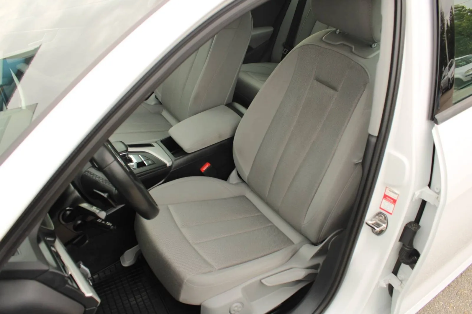 audi a4 40 tdi automatik *virtual, led, navigacija* - slika 9