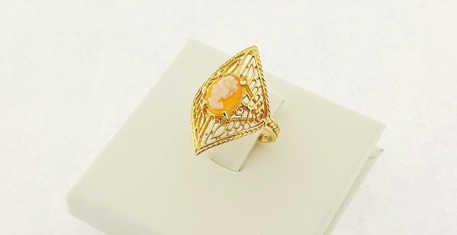 zlatni prsten 14k 3,65g ***do 24 rate*** r1! - slika 2