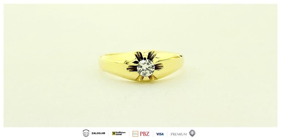 Zlatni Prsten Sa Dijamantima 14k 5,53g **do 24 Rate** R1!