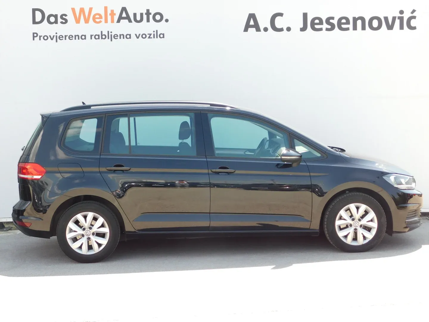 09697 volkswagen touran 1.6 tdi trendline - slika 4