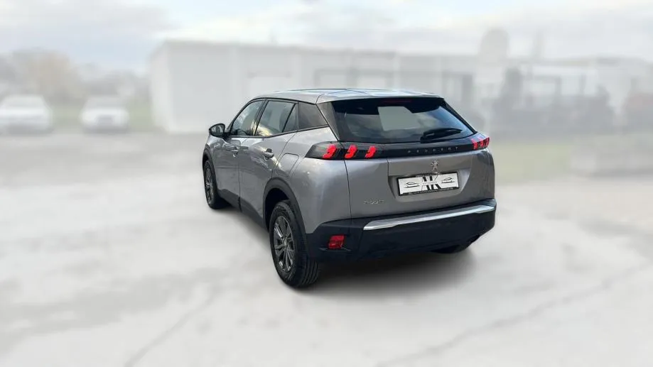 peugeot 2008 1,2 * nove gume* servisiran * jamstvo 24 mj. - slika 3