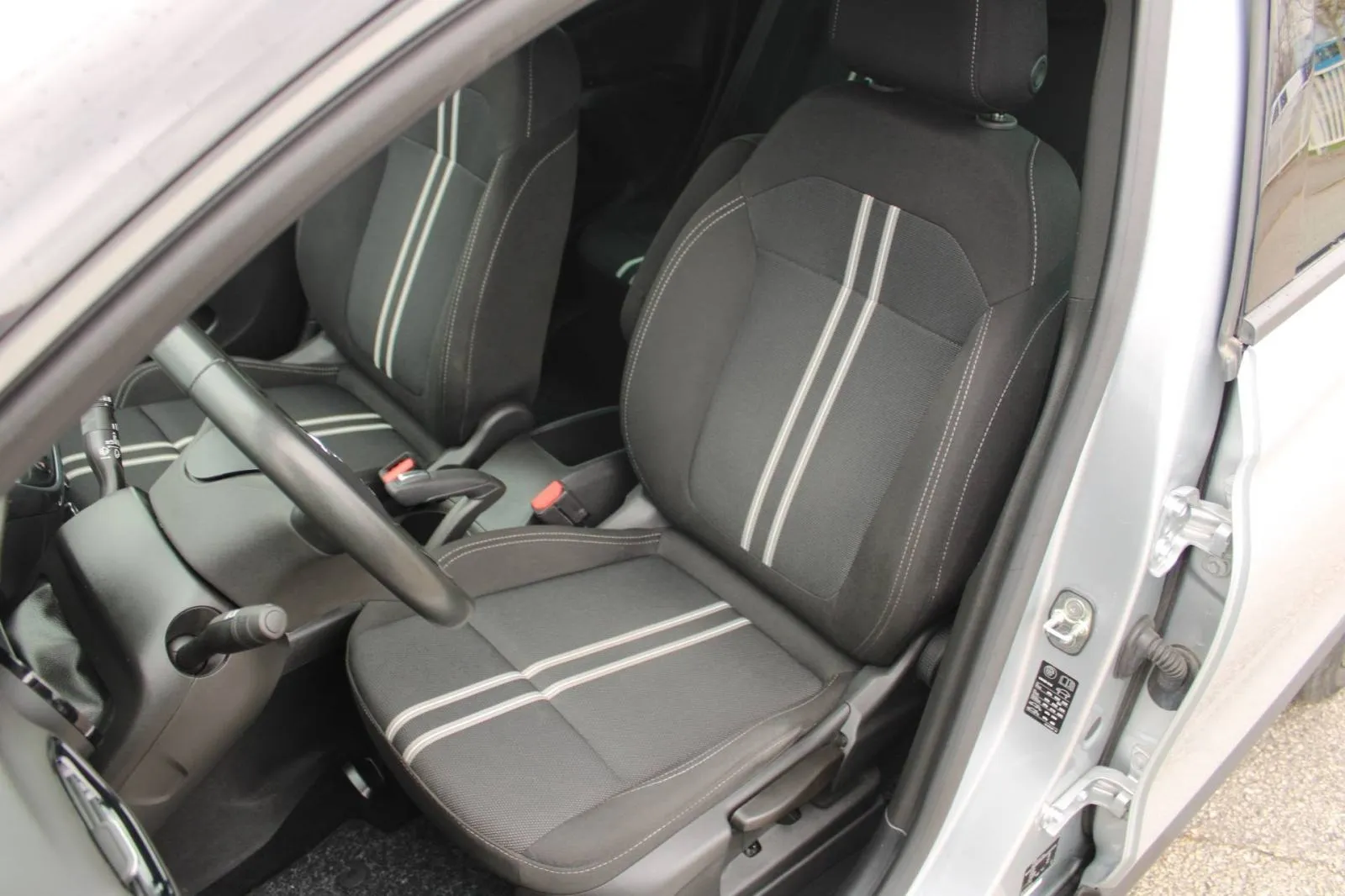 opel crossland 1.2 turbo automatik *led, navigacija* - slika 9