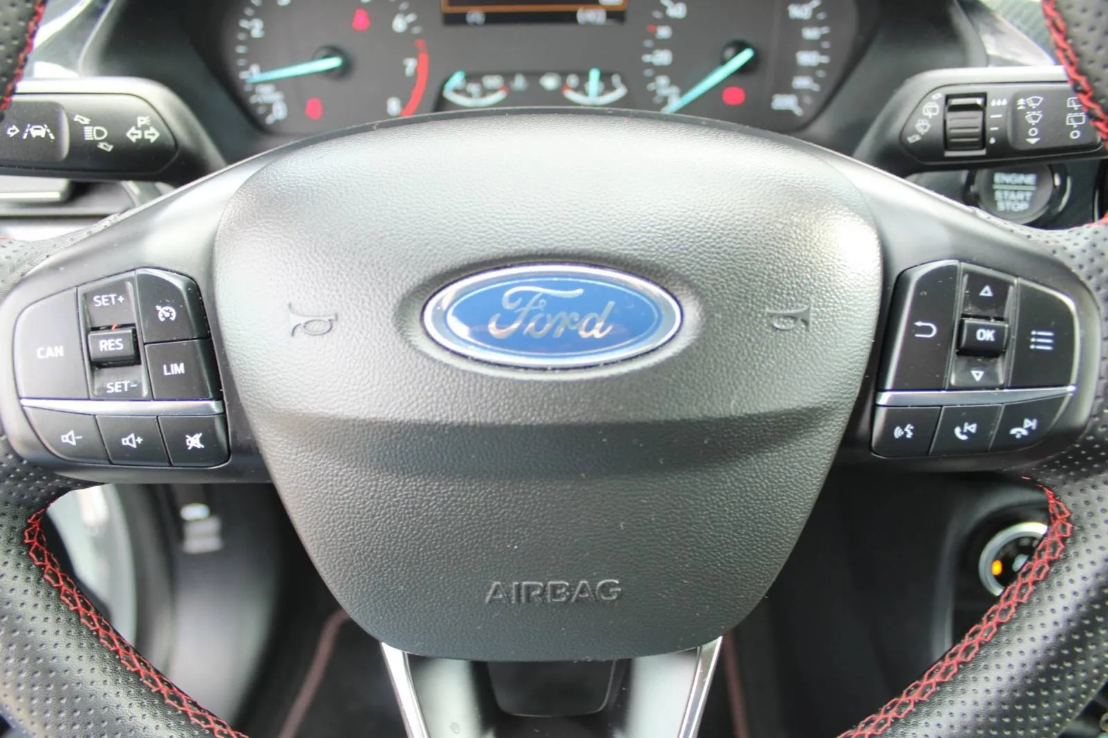 ford fiesta 1.0 ecoboost 125ks st-line - slika 5