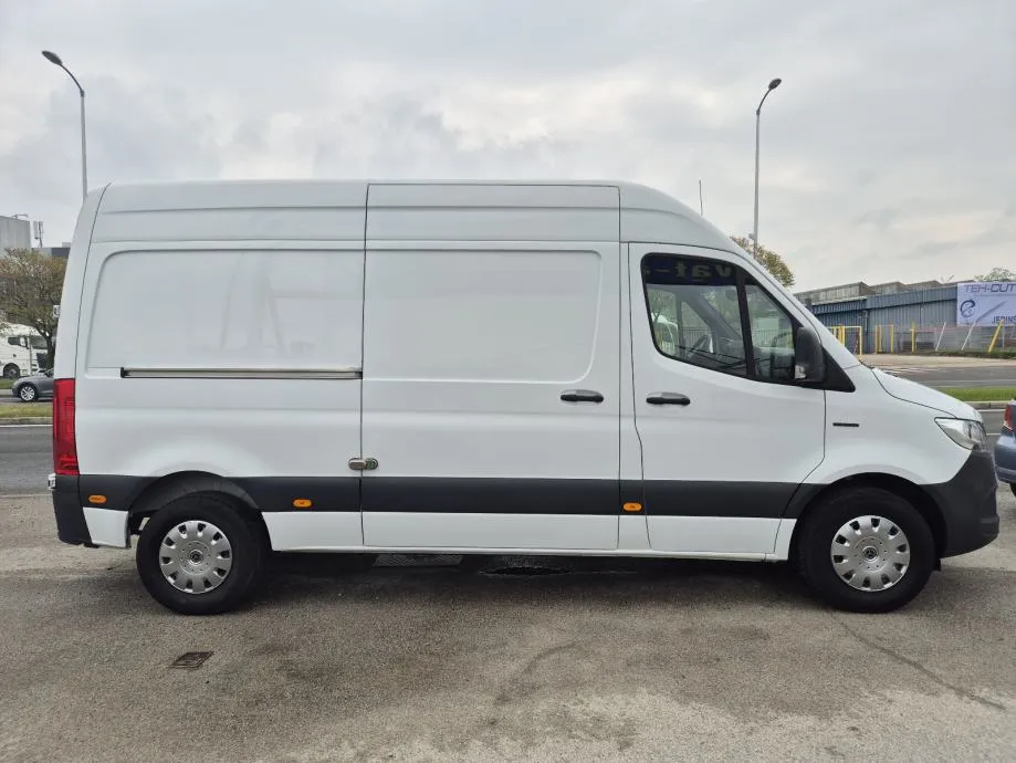 mercedes e-sprinter, struja, odlično stanje, garancija na vozilo - slika 9