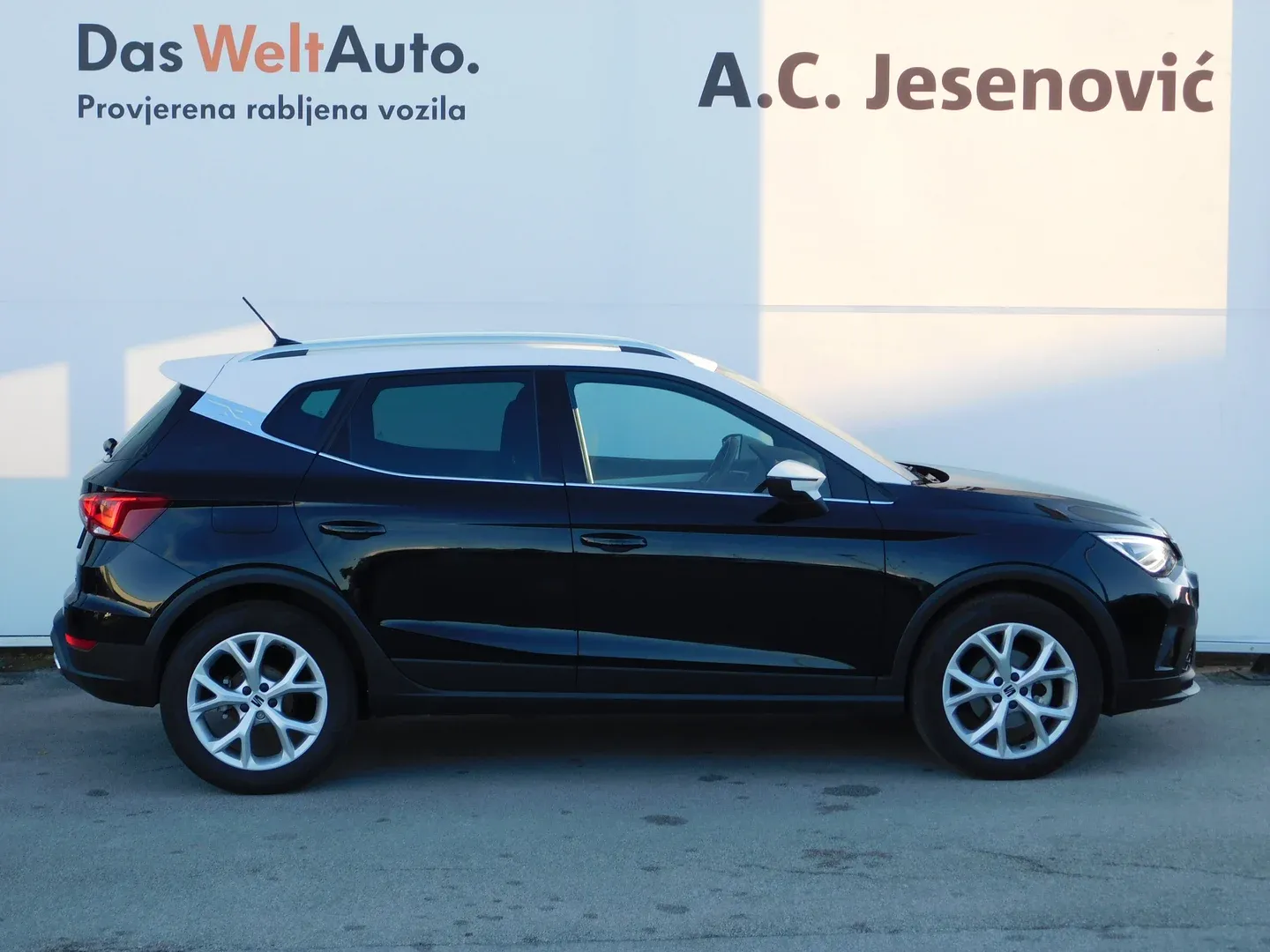 12574 seat arona 1.0 tsi dsg fr - slika 4