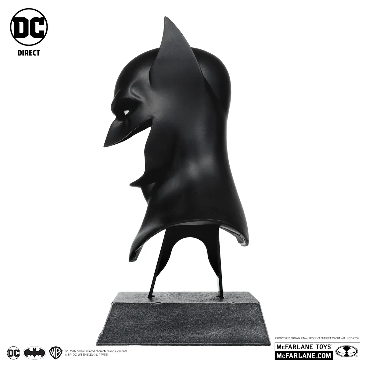 mcfarlane dc direct – batman (1st appearance) cowl replica - slika 3