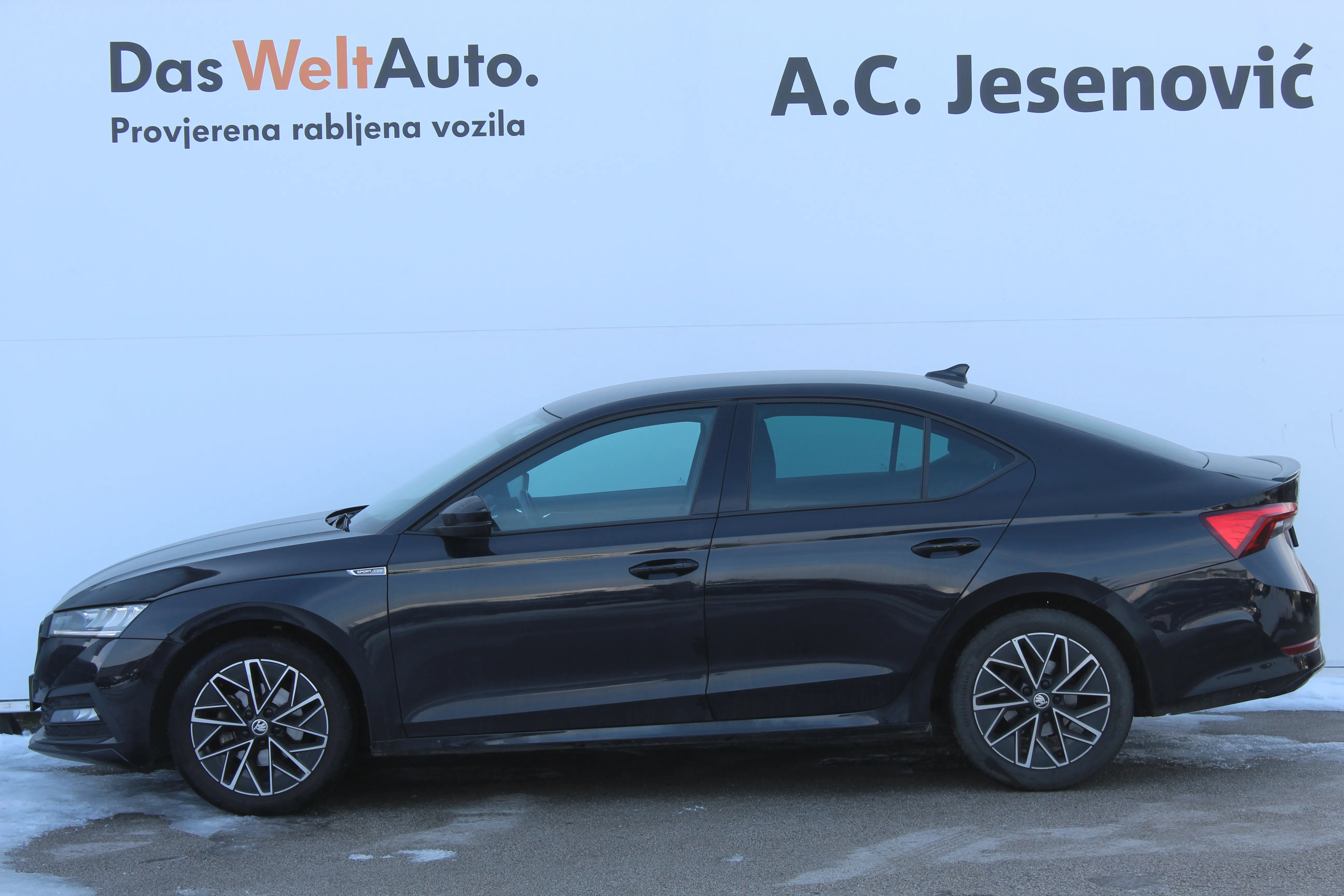 10882 škoda octavia sportline 2.0 tdi - slika 6