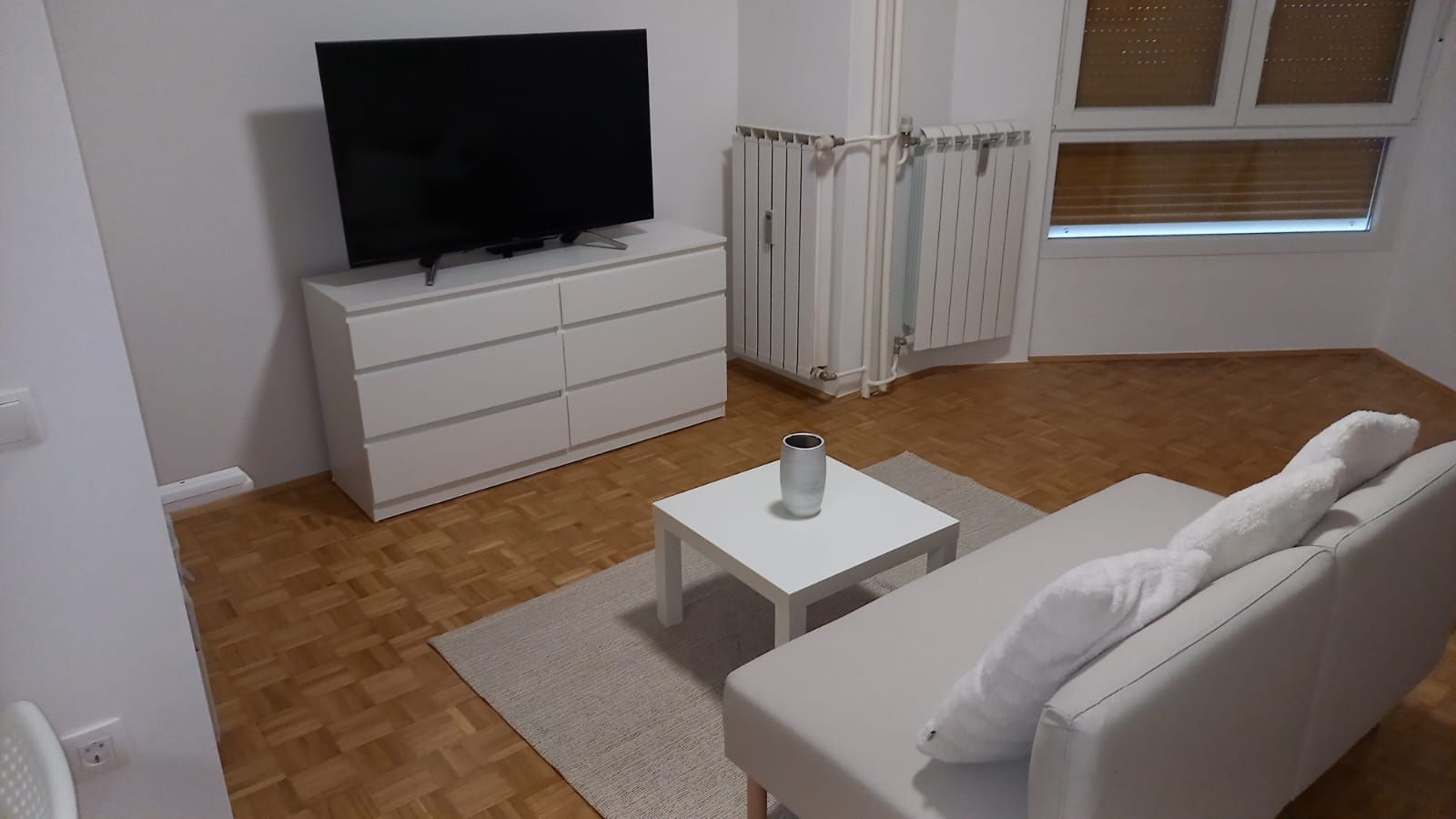 garsonjera u rijeci na podmurvicama, ponovno dostupna od 15.8.2026.. - slika 5