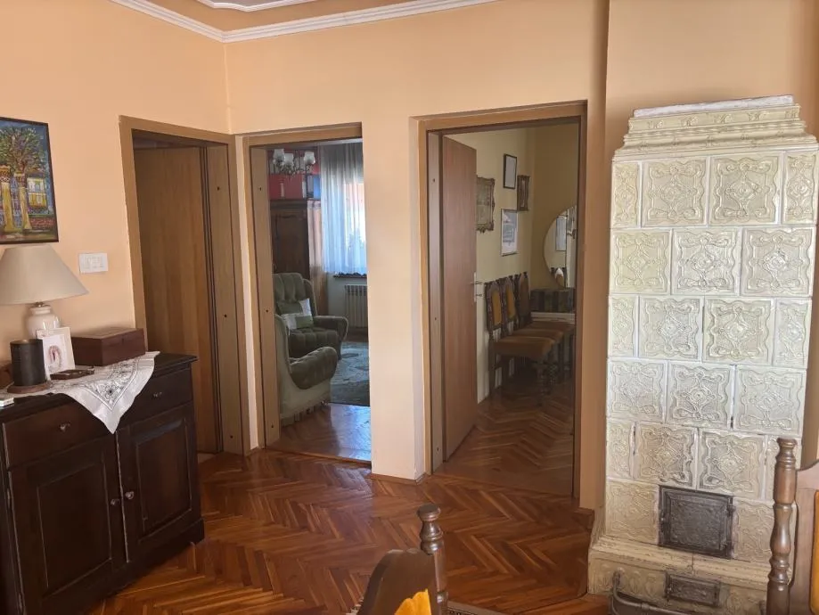 kuća: darda, centar, samostojeća katnica, 200.00 m2 - slika 13