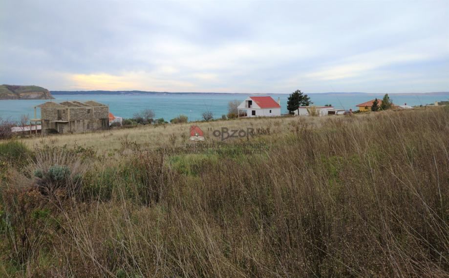 rtina -građevinsko zemljište 1375m2- pogled na more - slika 2