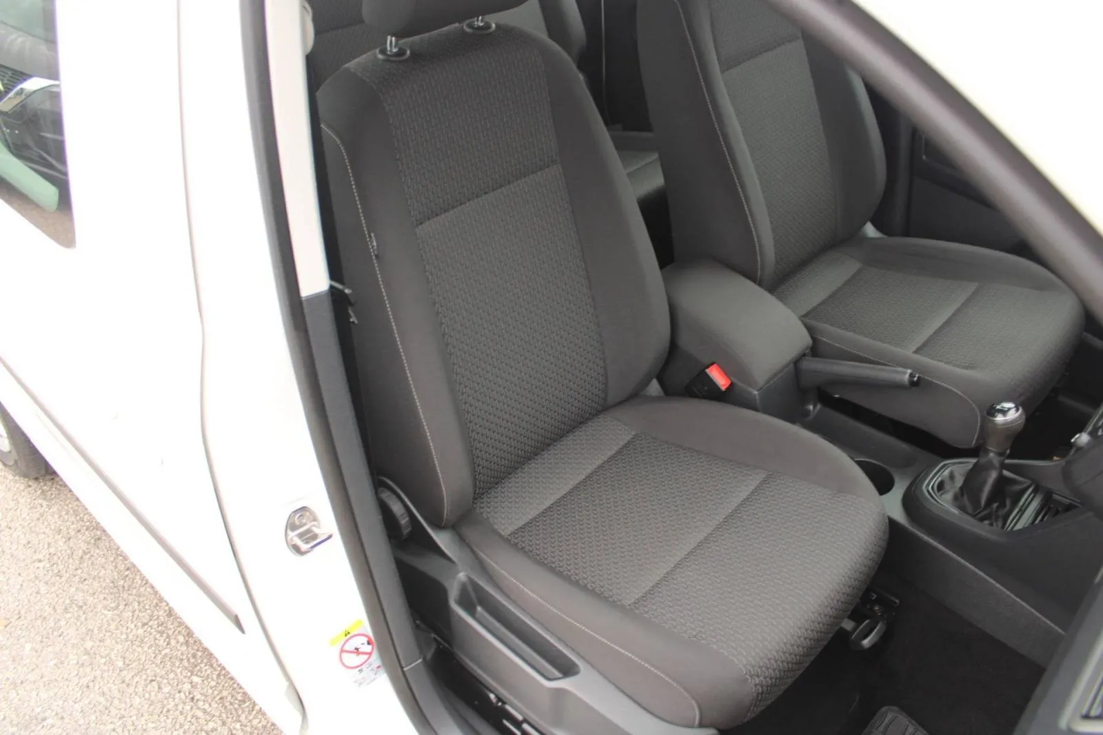 vw caddy maxi 2.0 tdi 7 sjedala - slika 11